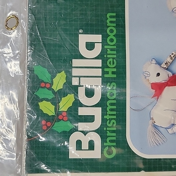 Bucilla Kit #82008, Fantasy Friends, Jeweled Stitchery Ornaments, Christmas - Picture 3 of 10